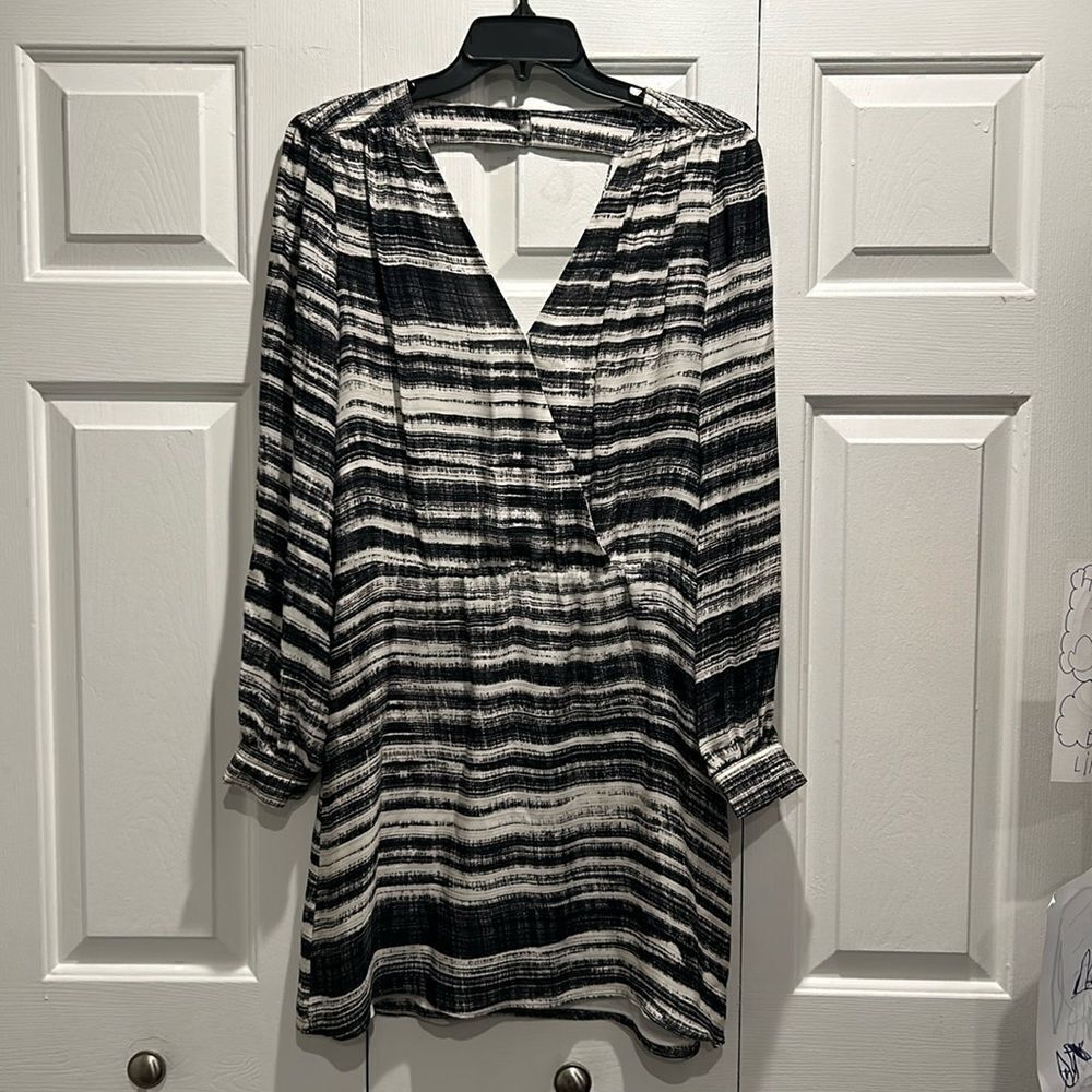 SALE! Parker Black & White Dress, Size Large